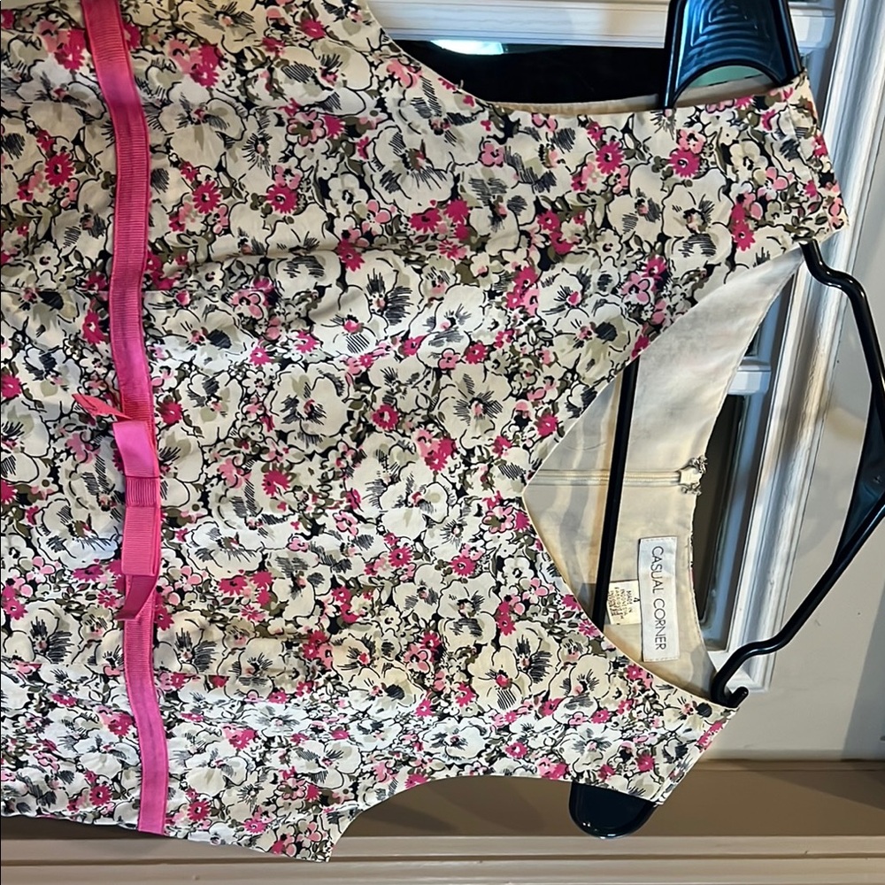 Oscar de la Renta Floral Dress with Pink and Black
